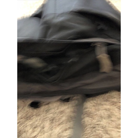 Osprey 11”x18” Black Climbing Backpack - Picture 7 of 9